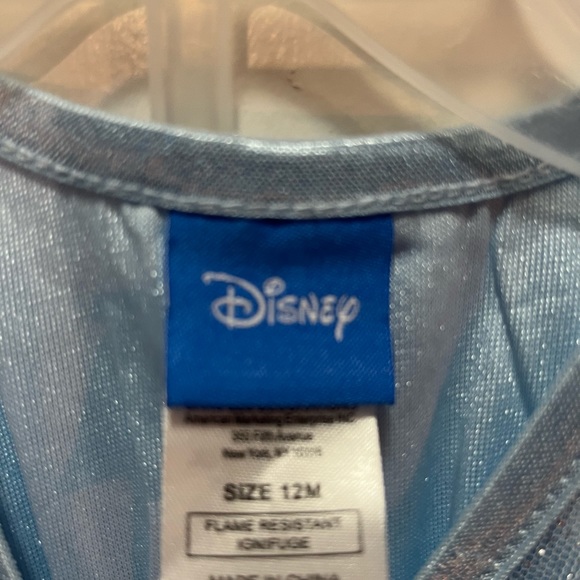 12 month Elsa nightgown - Picture 3 of 3